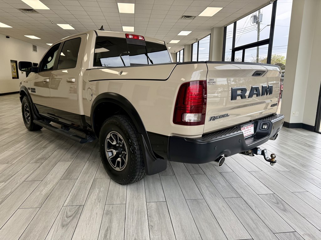 Photo 7 of this RAM 1500