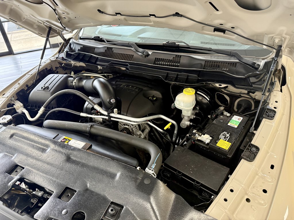 Photo 18 of this RAM 1500