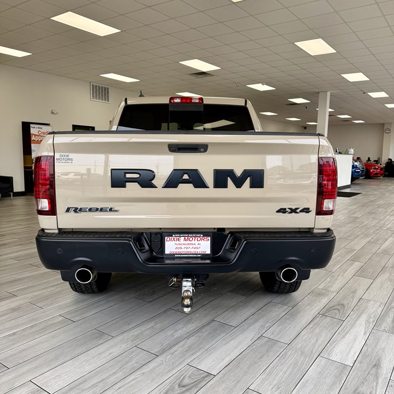 Photo 8 of this RAM 1500