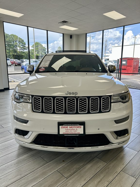 Photo 2 of this JEEP GRAND CHEROKEE