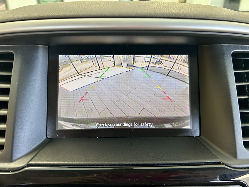 Photo 11 of this NISSAN PATHFINDER