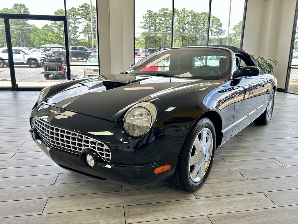 Photo 3 of this FORD THUNDERBIRD