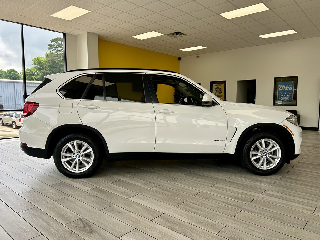 Photo 5 of this BMW X5