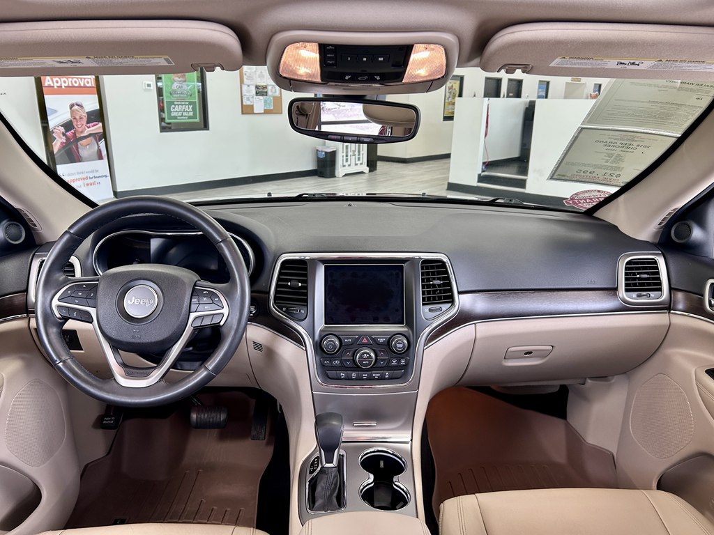 Photo 10 of this JEEP GRAND CHEROKEE