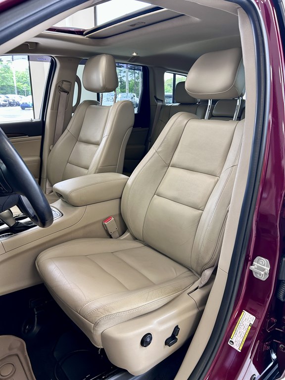Photo 14 of this JEEP GRAND CHEROKEE