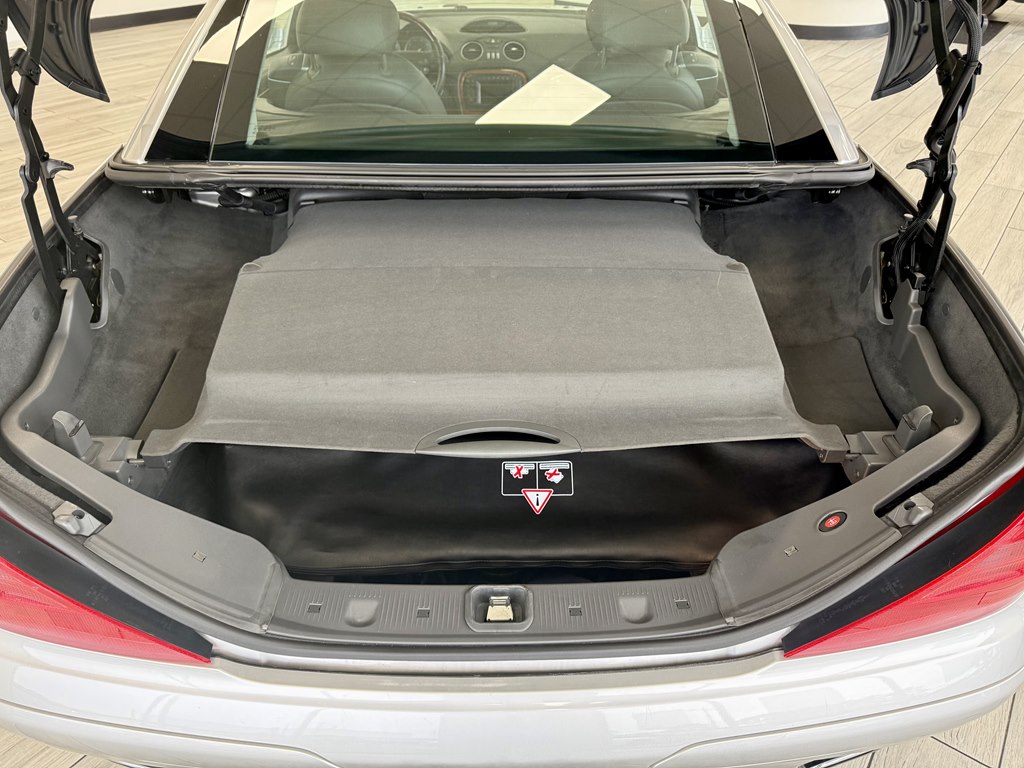 Photo 9 of this MERCEDES-BENZ SL