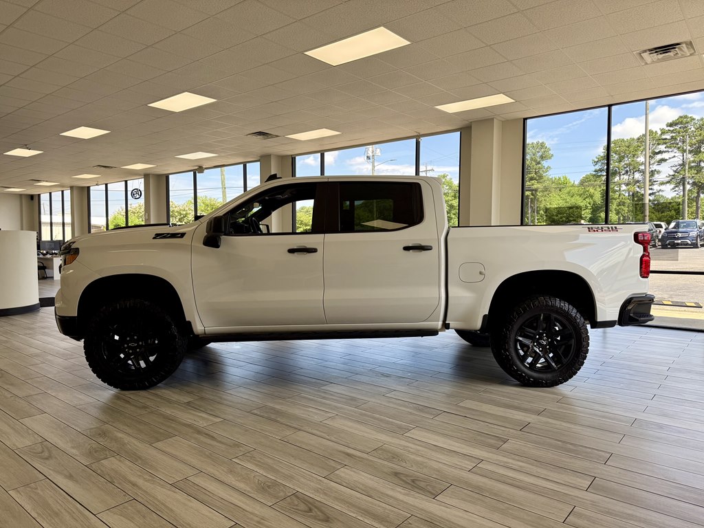 Photo 4 of this CHEVROLET SILVERADO 1500