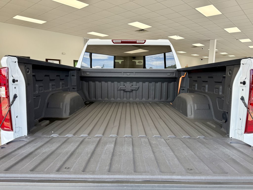 Photo 9 of this CHEVROLET SILVERADO 1500