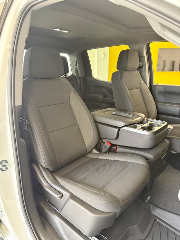 Photo 16 of this CHEVROLET SILVERADO 1500
