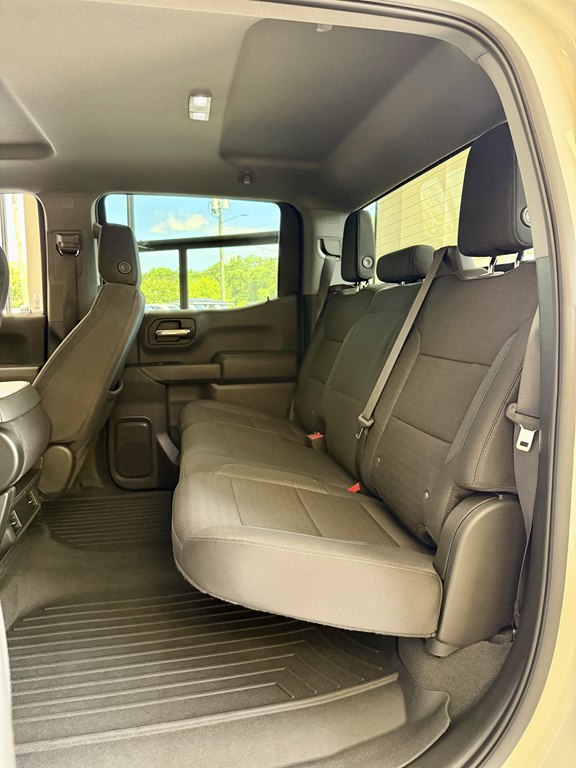 Photo 17 of this CHEVROLET SILVERADO 1500