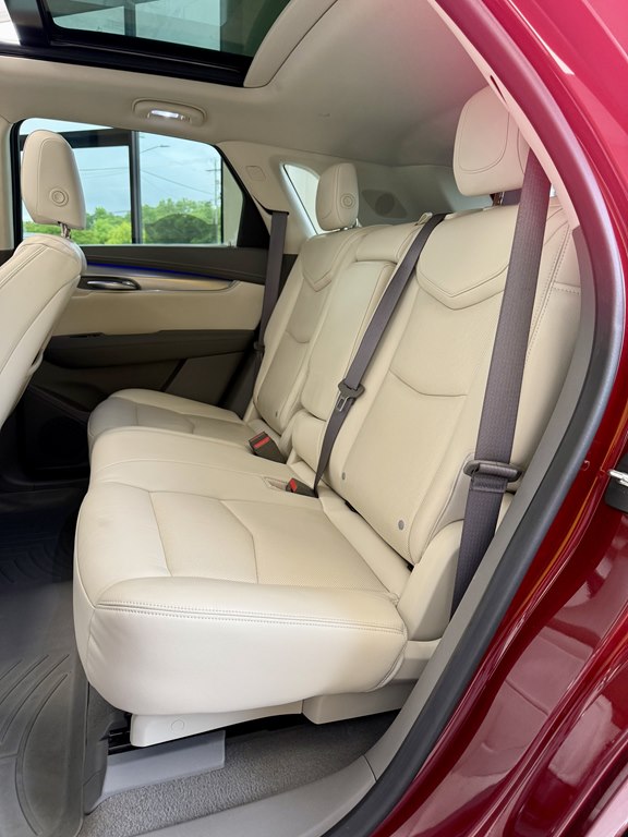 Photo 17 of this CADILLAC XT5