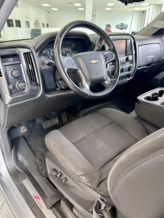 Photo 13 of this CHEVROLET SILVERADO 1500
