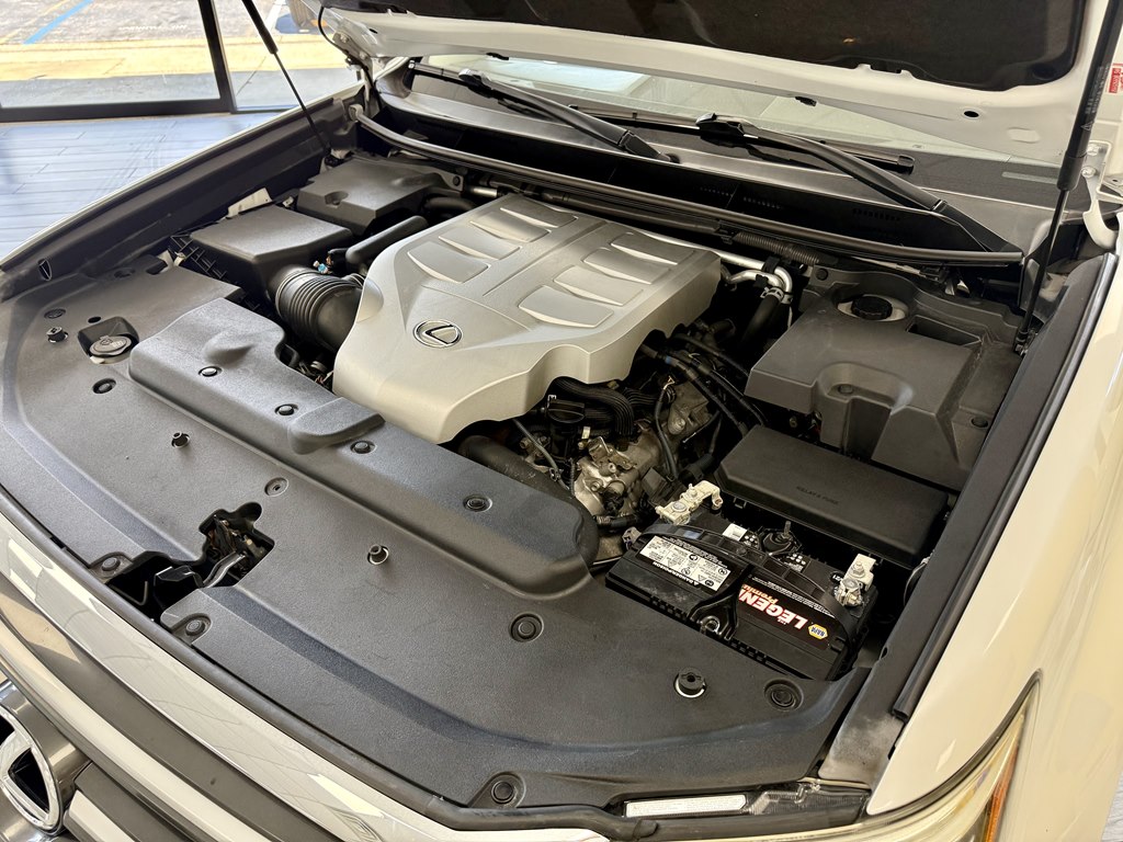 Photo 19 of this LEXUS GX