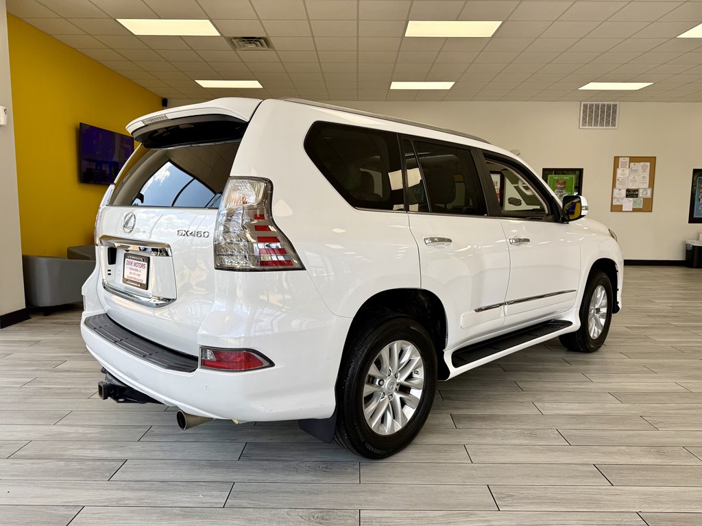Photo 6 of this LEXUS GX