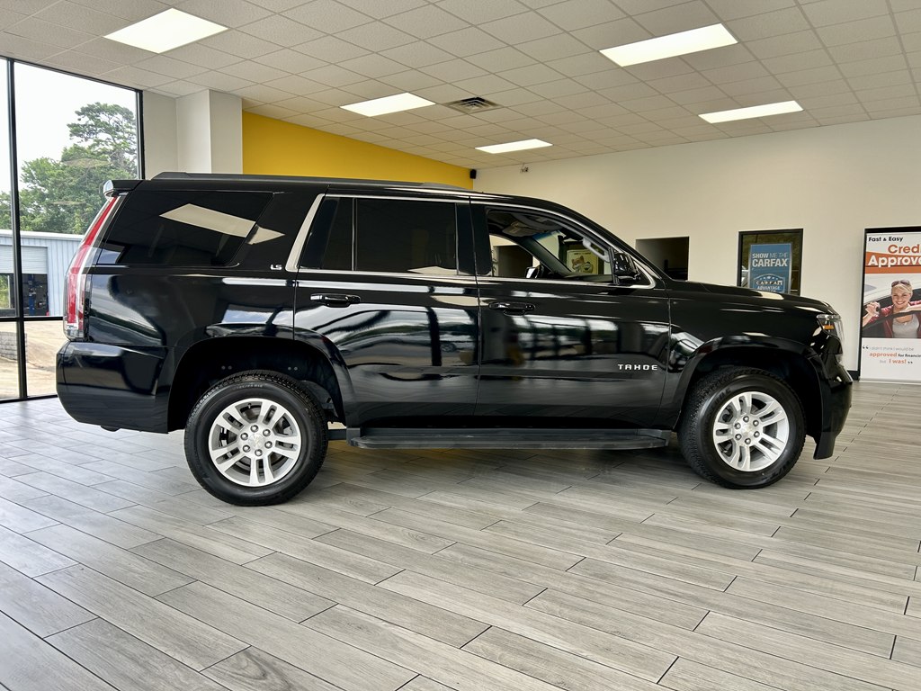 Photo 5 of this CHEVROLET TAHOE