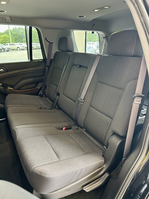 Photo 17 of this CHEVROLET TAHOE