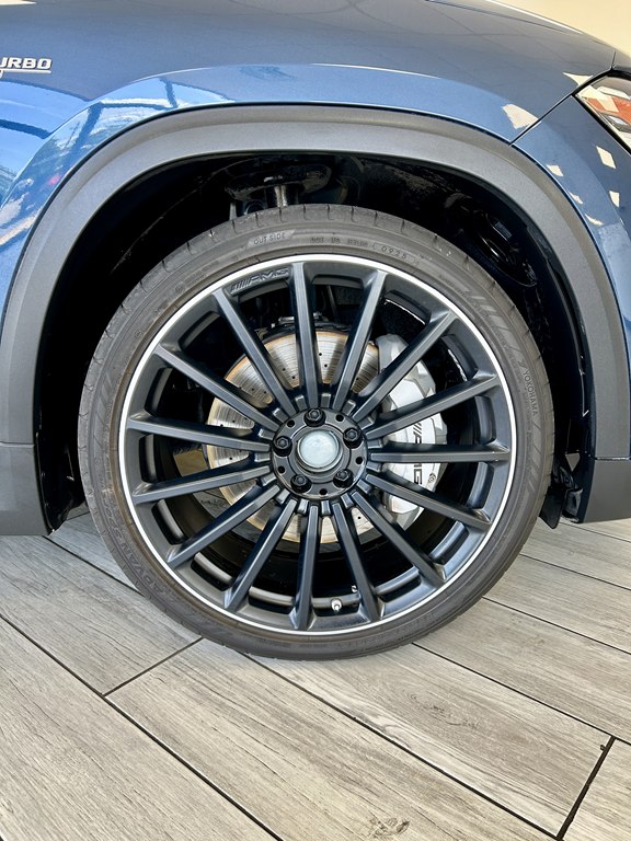 Photo 17 of this MERCEDES-BENZ GLA