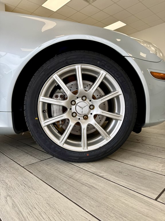 Photo 17 of this MERCEDES-BENZ SLK