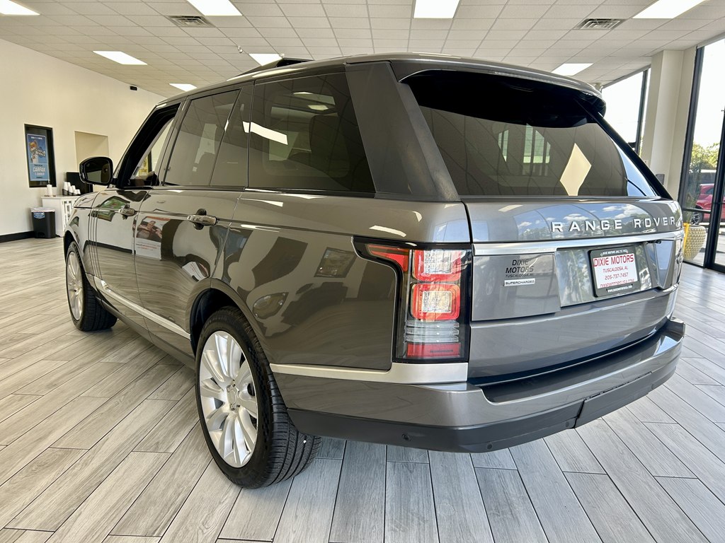 Photo 7 of this LAND ROVER RANGE ROVER