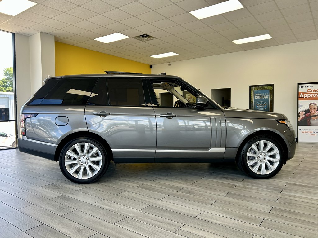 Photo 5 of this LAND ROVER RANGE ROVER