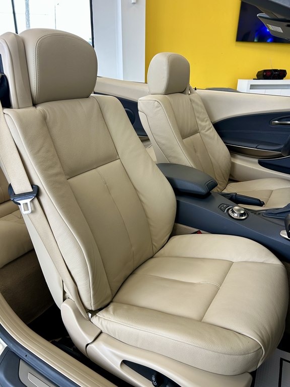 Photo 15 of this BMW 645
