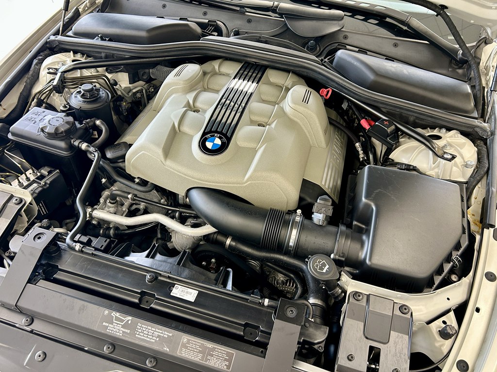Photo 17 of this BMW 645