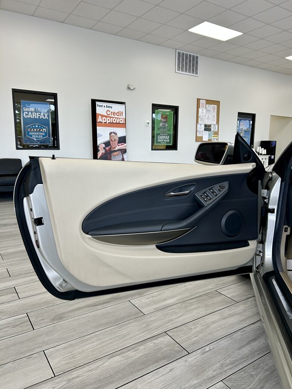 Photo 14 of this BMW 645