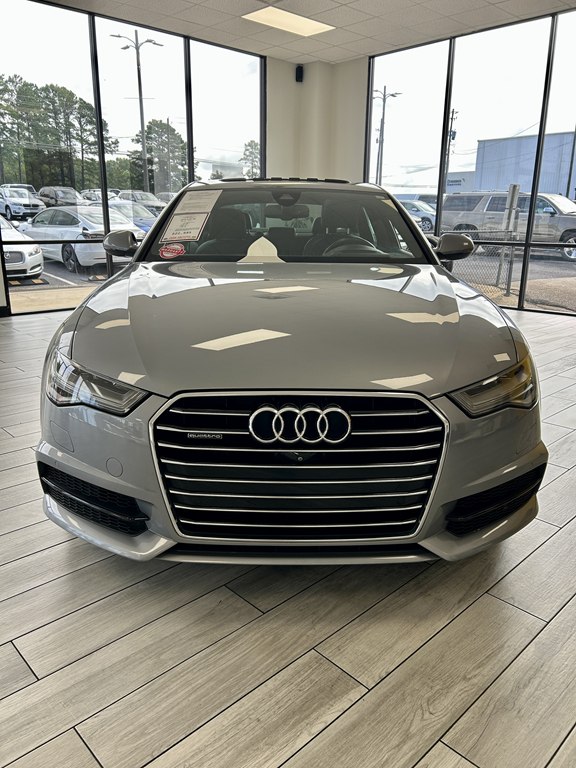 Photo 2 of this AUDI A6