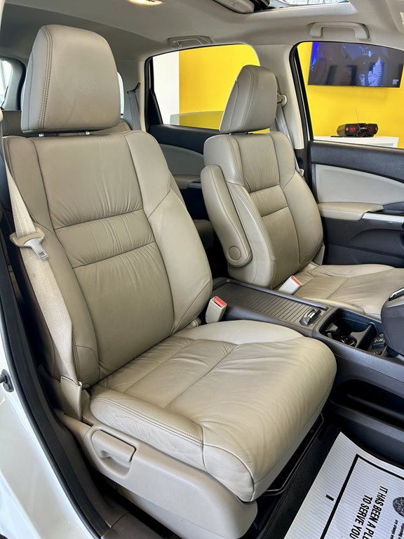 Photo 15 of this HONDA CR-V