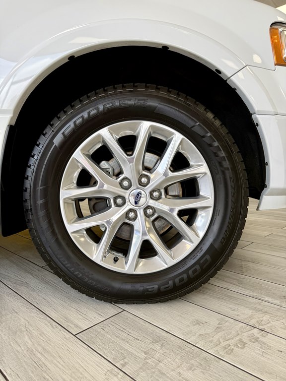 Photo 19 of this FORD EXPEDITION
