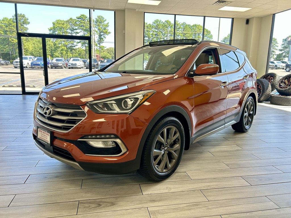 Photo 3 of this HYUNDAI SANTA FE SPORT