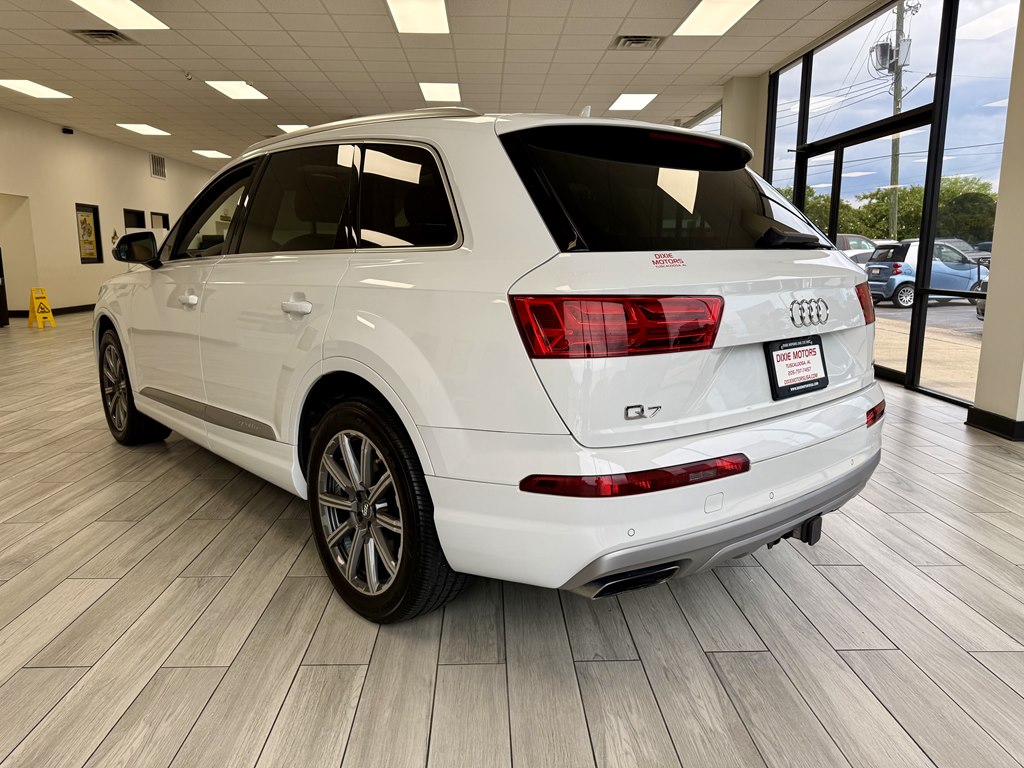 Photo 7 of this AUDI Q7