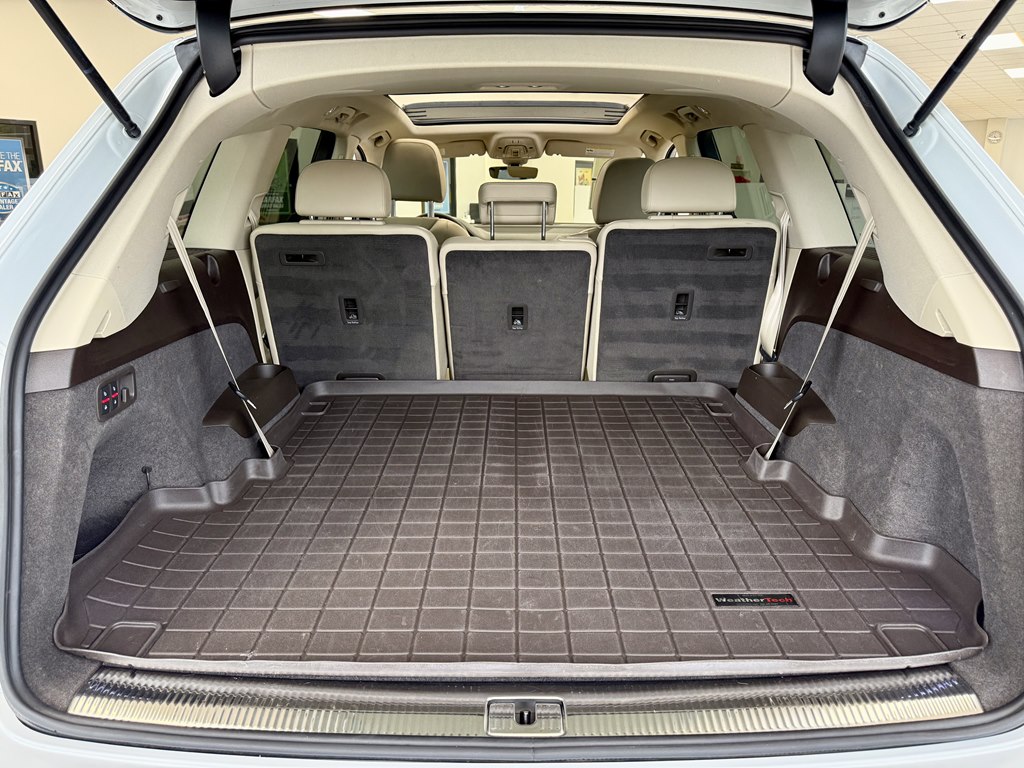 Photo 9 of this AUDI Q7