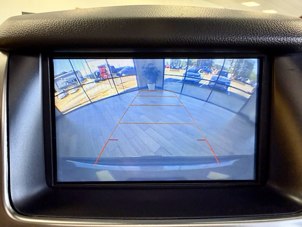 Photo 11 of this CHEVROLET TAHOE