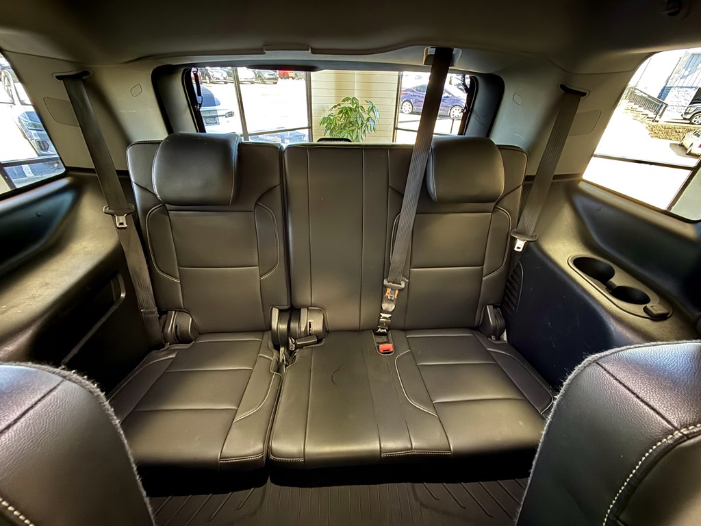 Photo 18 of this CHEVROLET TAHOE