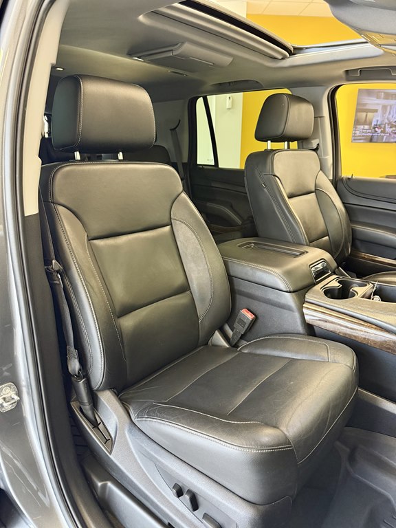 Photo 16 of this CHEVROLET TAHOE