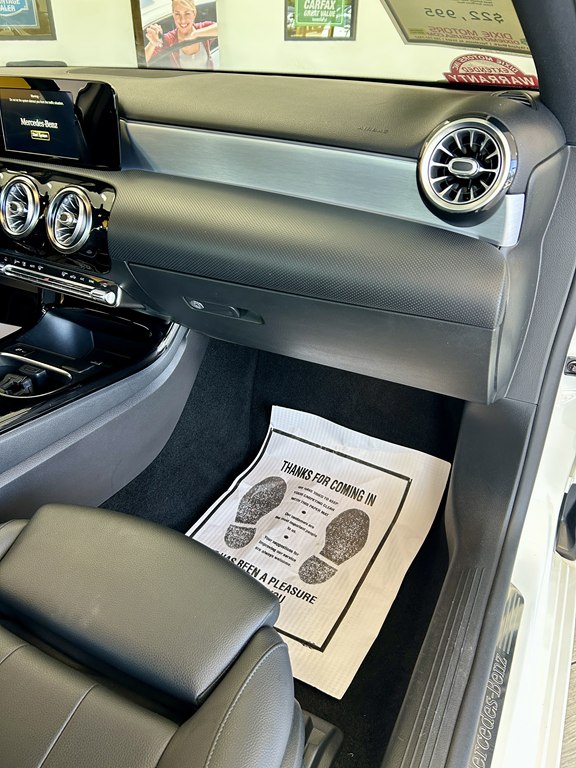Photo 12 of this MERCEDES-BENZ A