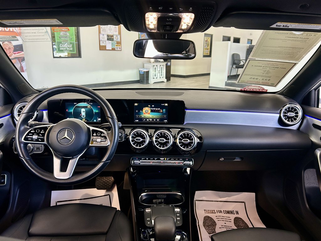 Photo 10 of this MERCEDES-BENZ A
