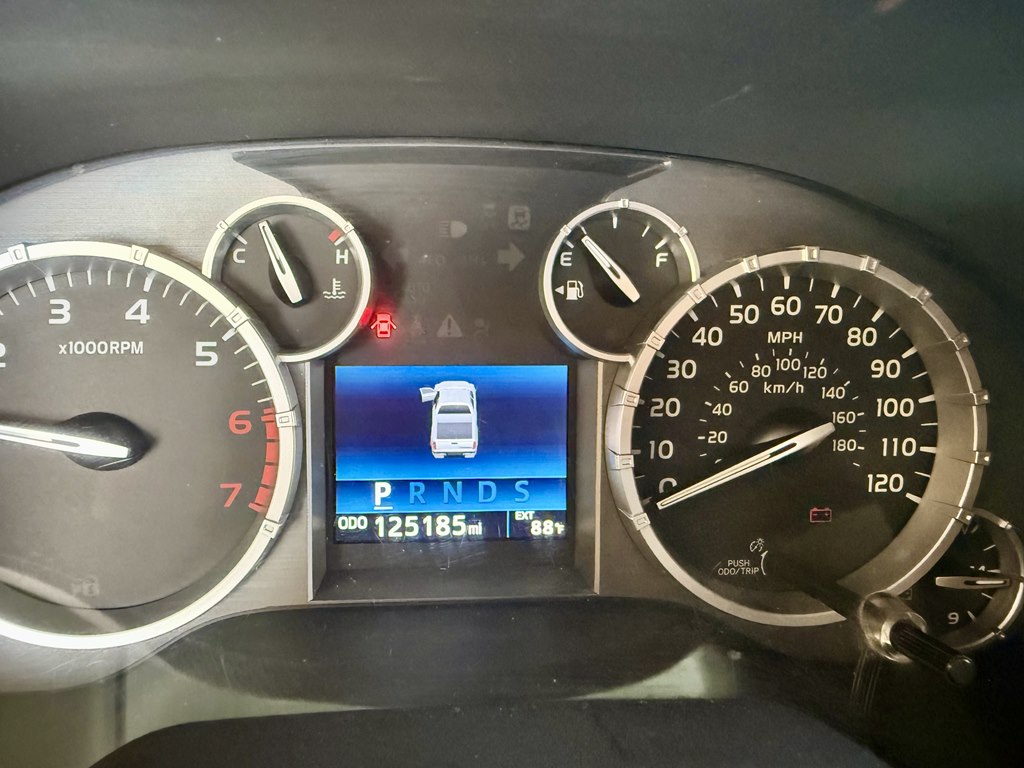 Photo 20 of this TOYOTA TUNDRA