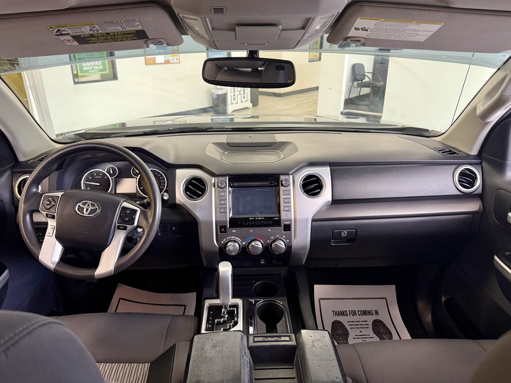 Photo 10 of this TOYOTA TUNDRA