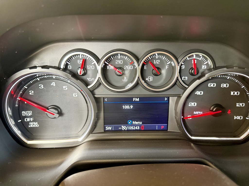 Photo 21 of this CHEVROLET TAHOE