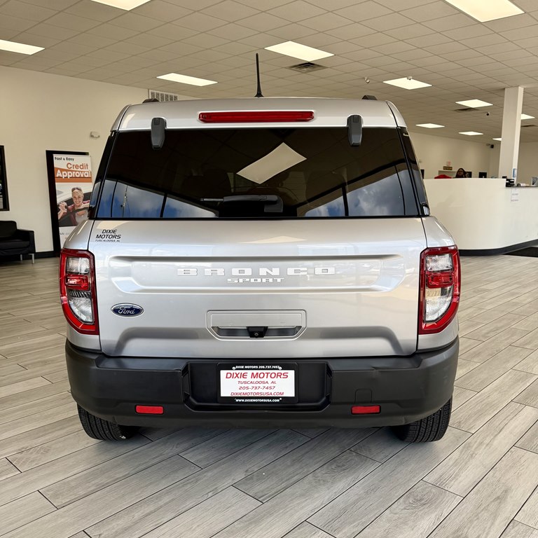 Photo 8 of this FORD BRONCO SPORT