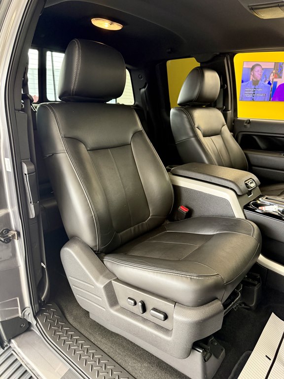 Photo 16 of this FORD F150
