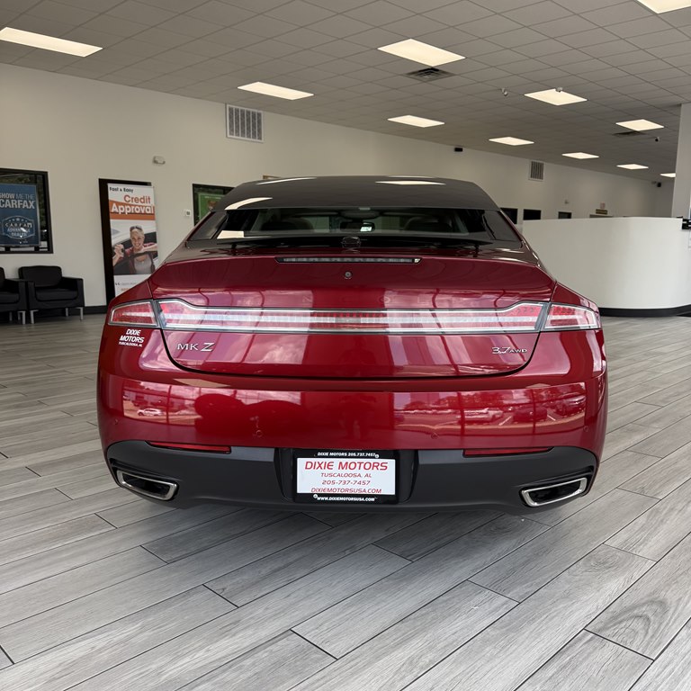 Photo 8 of this LINCOLN MKZ