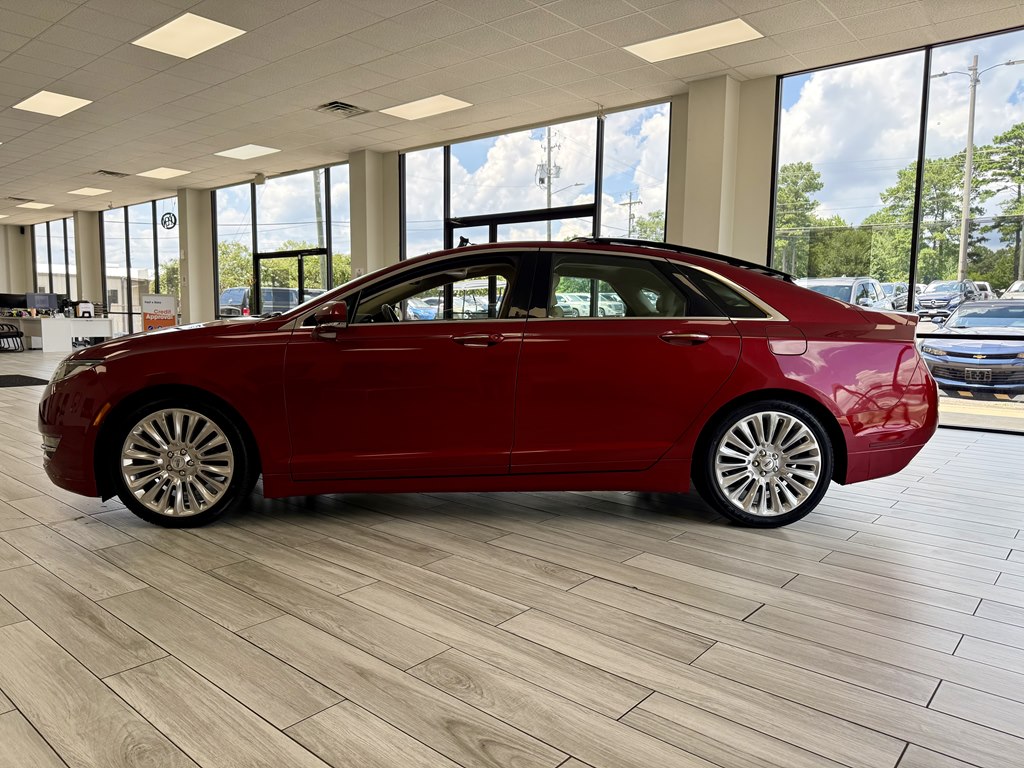 Photo 4 of this LINCOLN MKZ