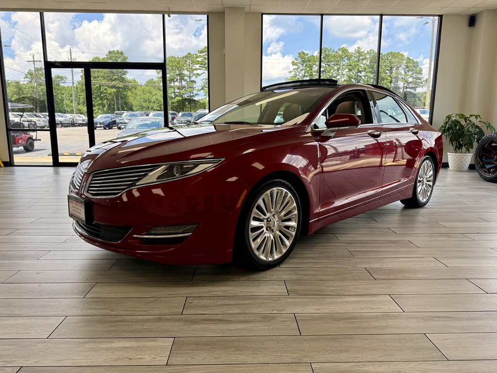 Photo 3 of this LINCOLN MKZ