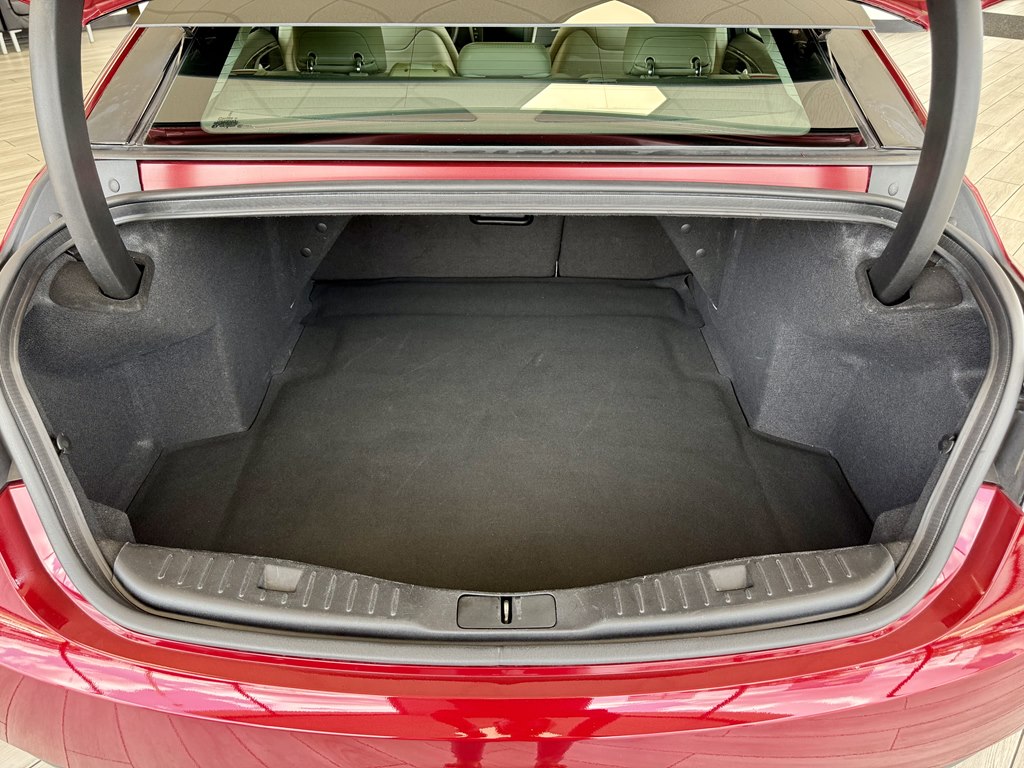 Photo 9 of this LINCOLN MKZ
