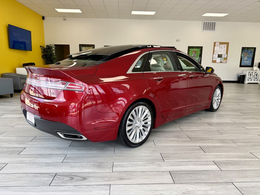 Photo 6 of this LINCOLN MKZ