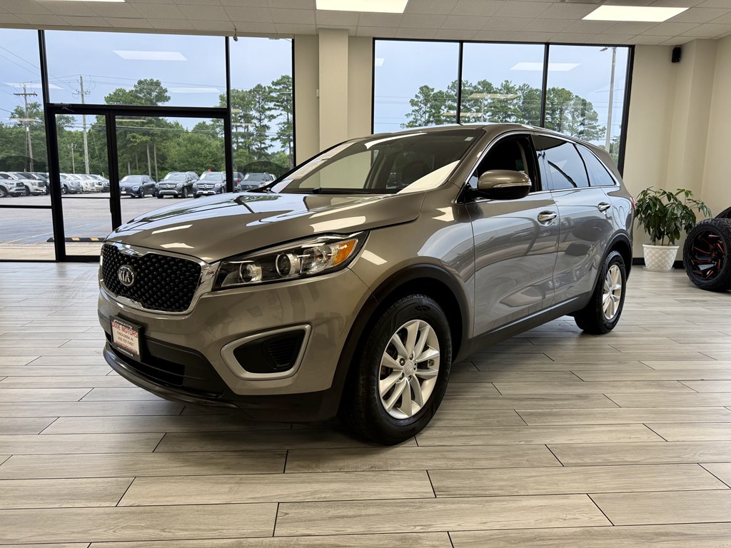 Photo 3 of this KIA SORENTO