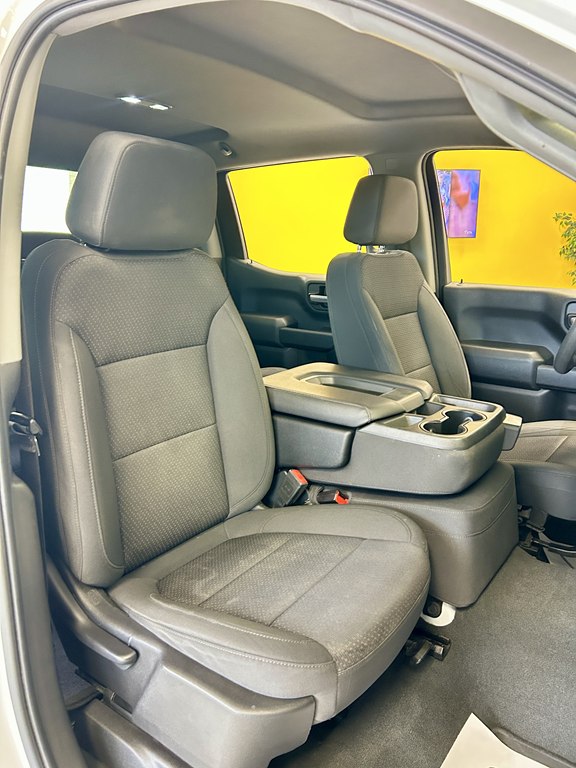 Photo 16 of this CHEVROLET SILVERADO 1500